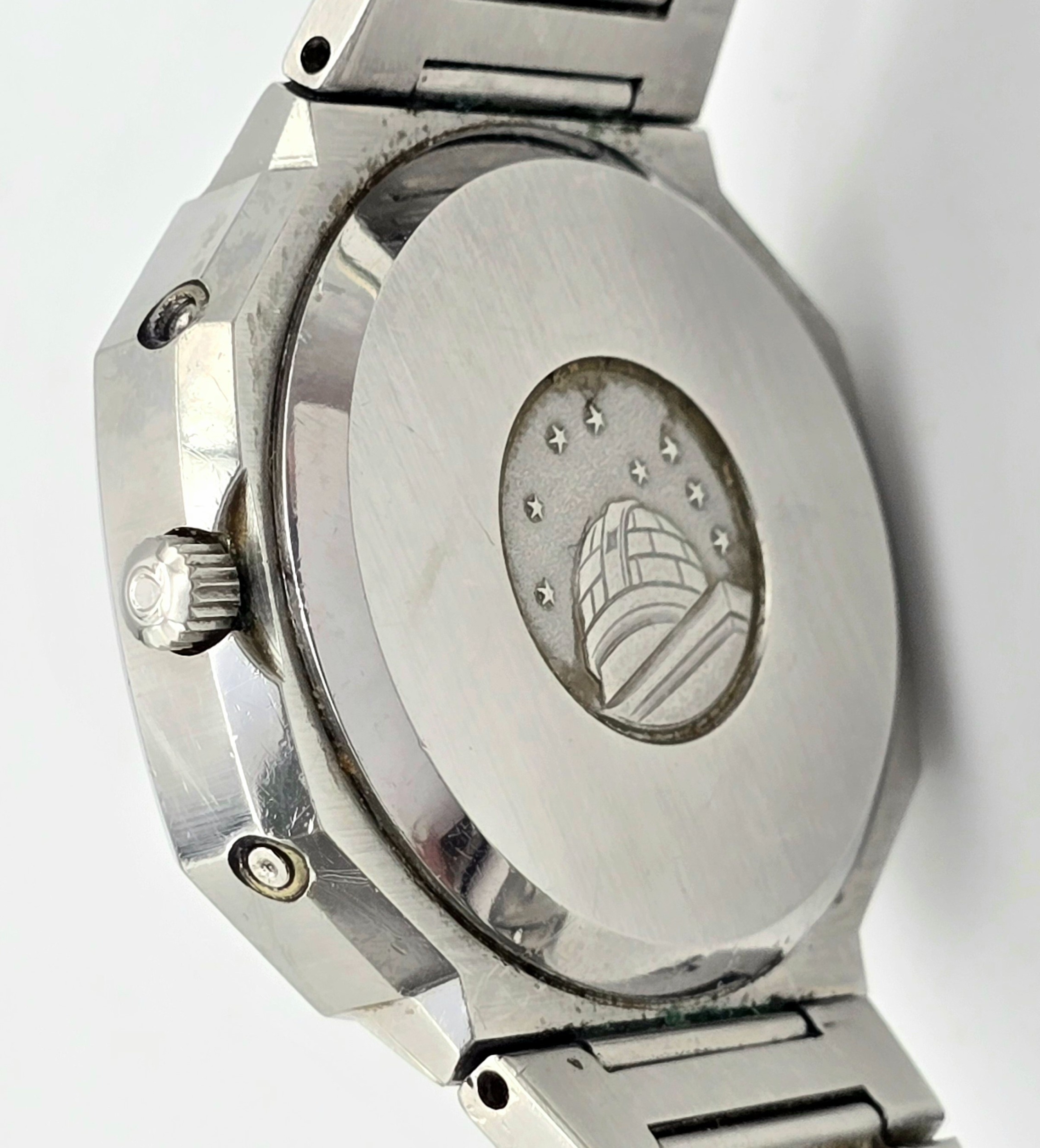 A Vintage (1970s) Omega Constellation Quartz TV Shaped Gents Watch. Stainless steel bracelet and - Image 7 of 8