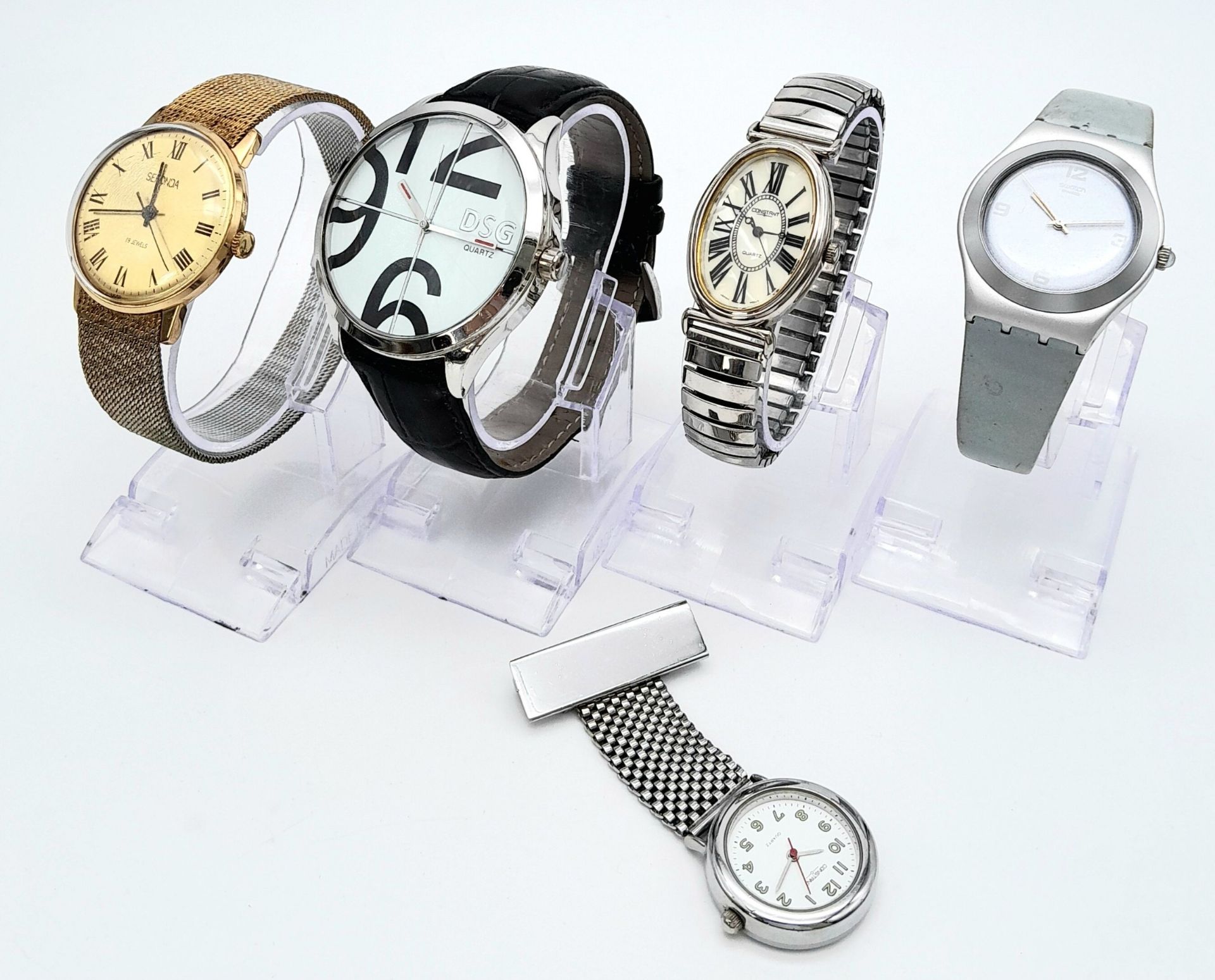 A Parcel of Five Vintage Watches. Comprising: 1) A Ladies Roman Numeral Oval Case Quartz Watch by - Bild 2 aus 7