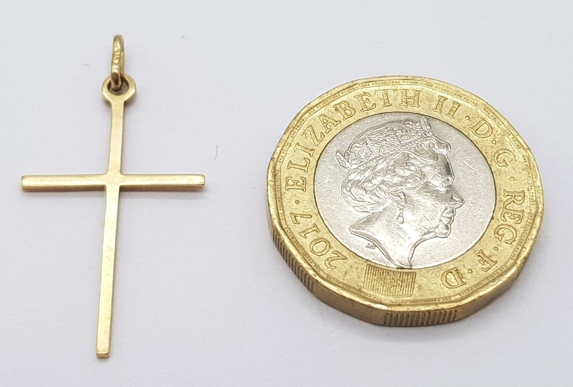 A 9K Yellow Gold Cross Pendant. 3 x 2cm. 0.5g - Bild 5 aus 5