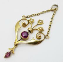 An Antique 9K Yellow Gold Amethyst and Seed Pearl Pendant. Beautiful floral design. 5cm. 1.8g