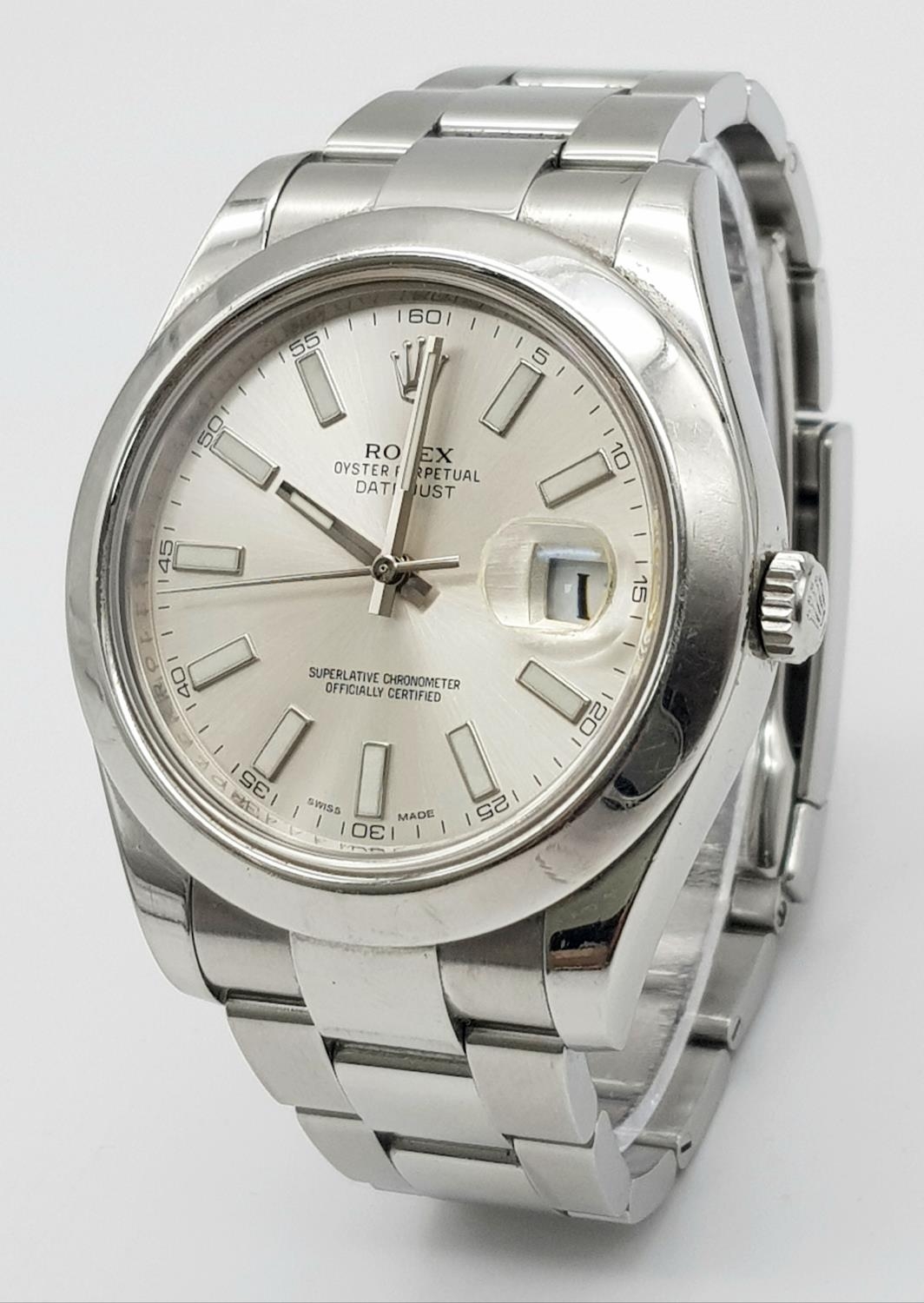 A Beautiful, Refined Rolex Automatic Datejust Gents Watch. Model 116300. Oyster-steel bracelet and - Image 2 of 9