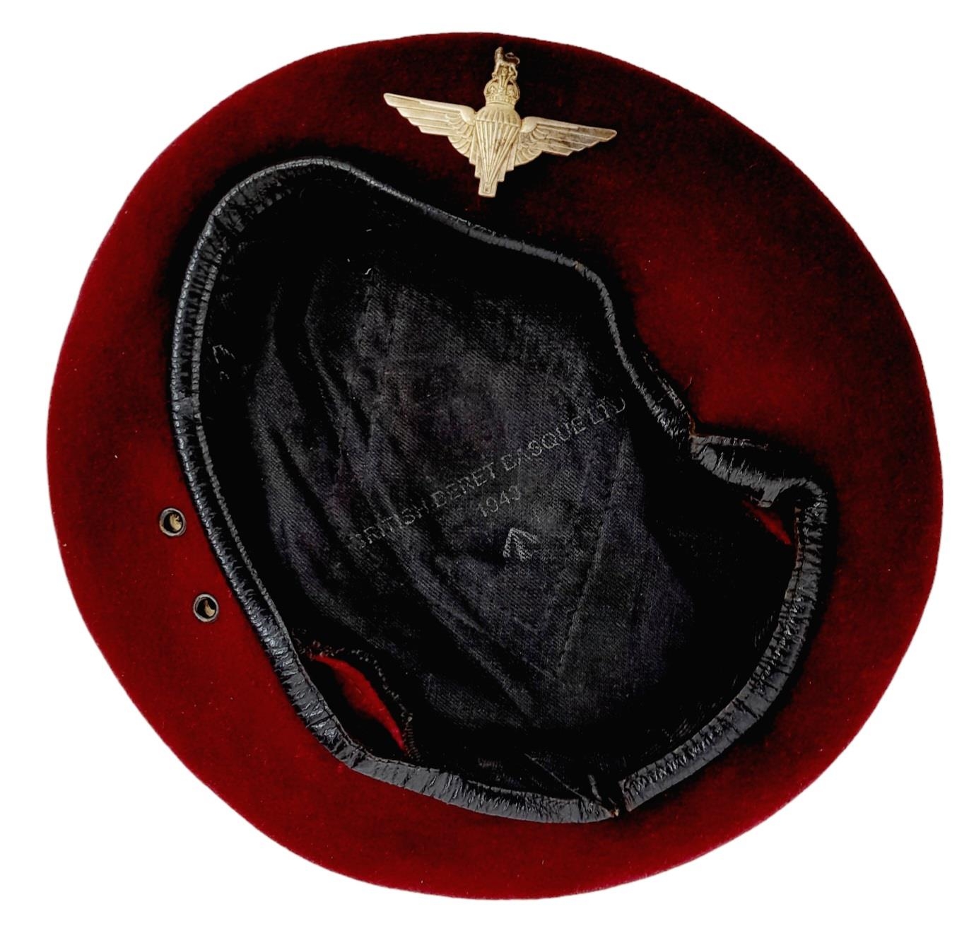 1943 Dated British Paratrooper Beret, The leather banding is coming away from the actual beret in - Image 5 of 5