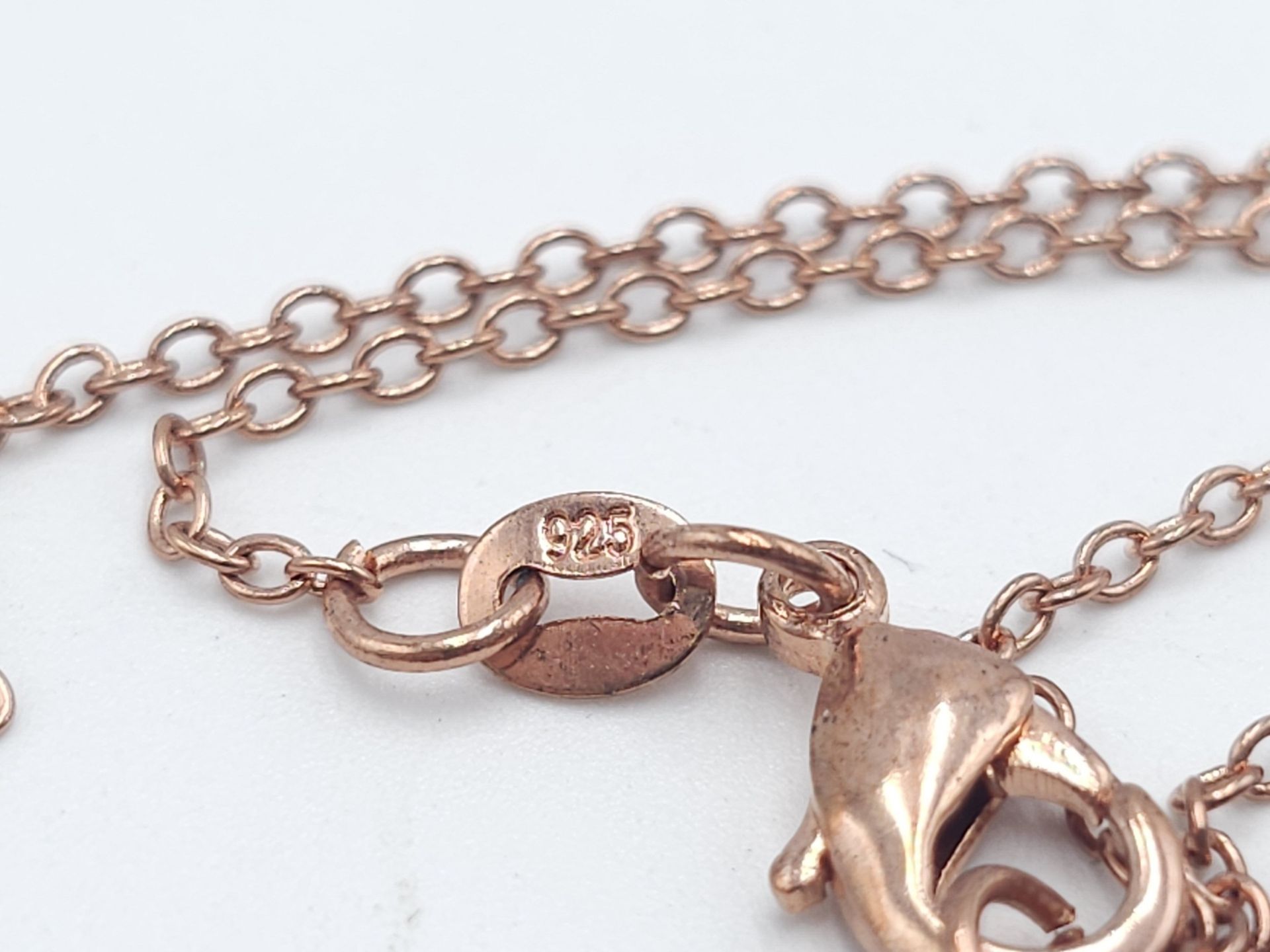 A Parcel of 4 x 60cm Length Unworn Rose Gold-Toned Sterling Silver Chain Necklaces. Comprising 3 x - Bild 5 aus 21