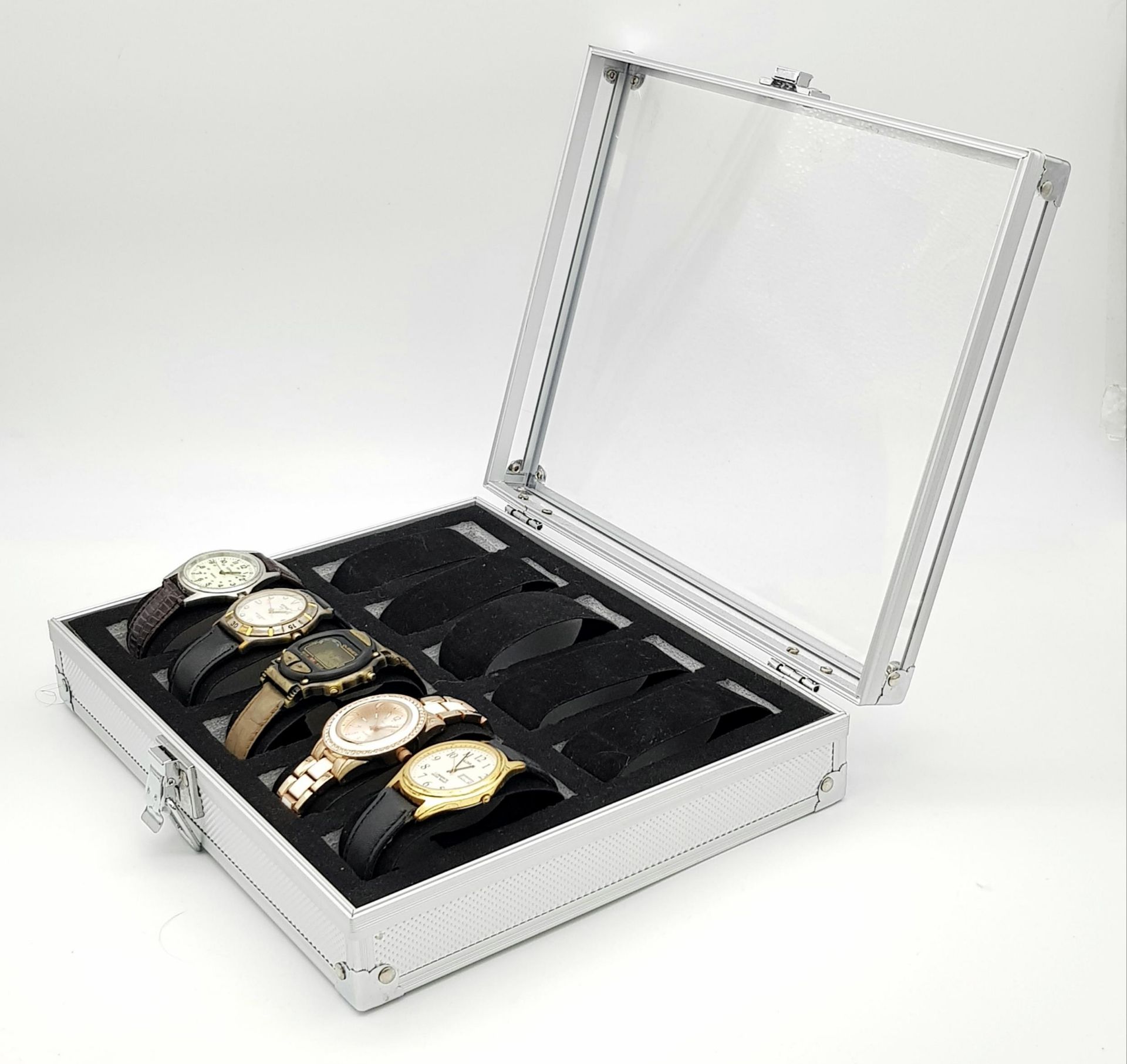 A Parcel of Five Vintage and Later Quartz Watches in Aluminium 10 Watch Travel Case; Comprising; - Bild 5 aus 6