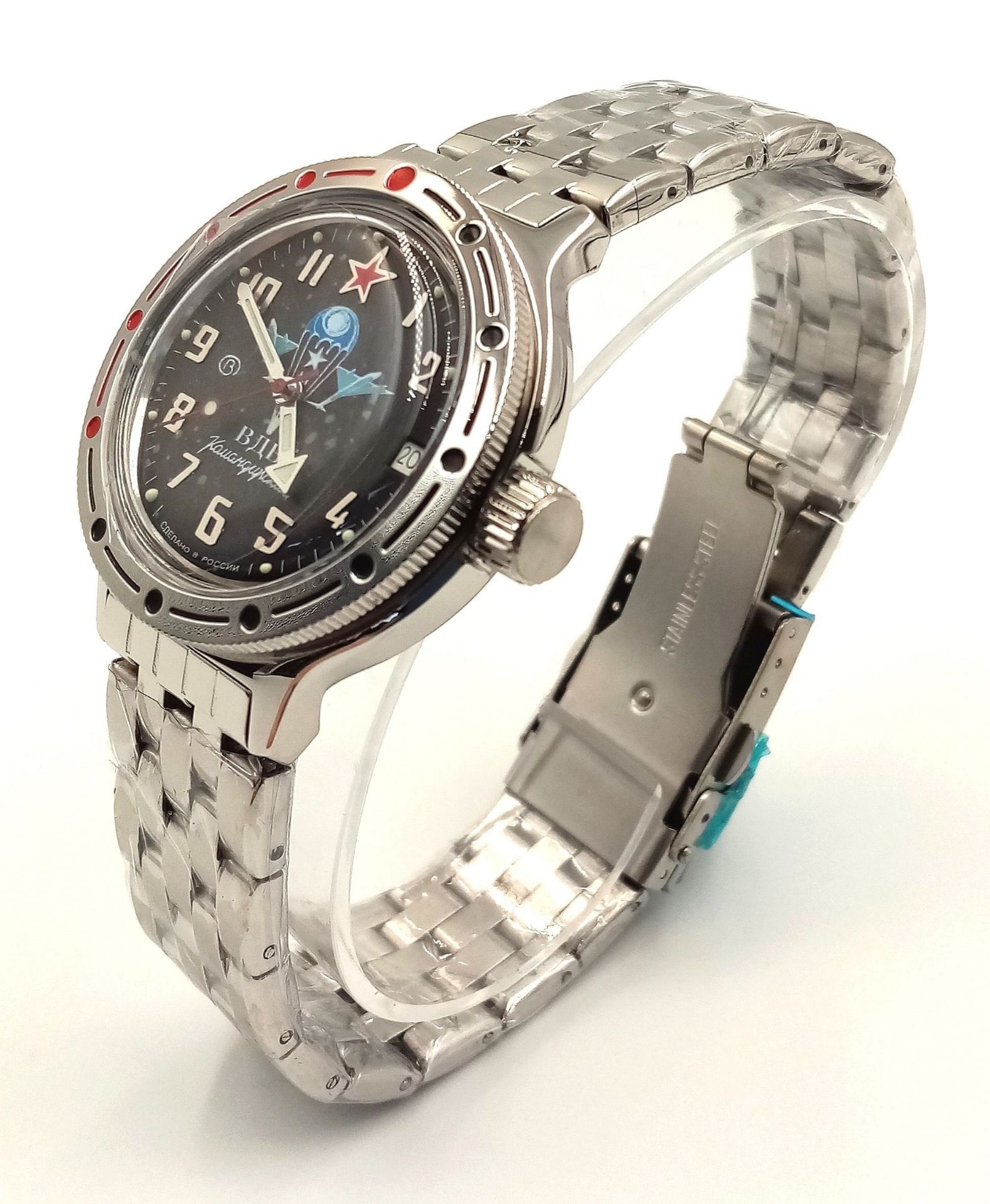A Vostok Manual Gents Watch. Stainless steel bracelet and case - 40mm. Black dial with date - Image 2 of 6