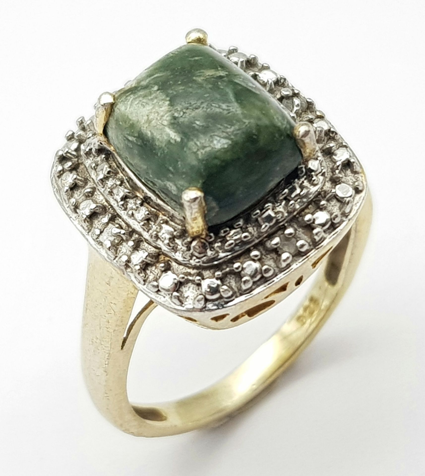 A Vintage Yellow Gold Gilt Sterling Silver Russian Seraphinite and Diamond Tiered Set Ring Size N. - Image 2 of 5