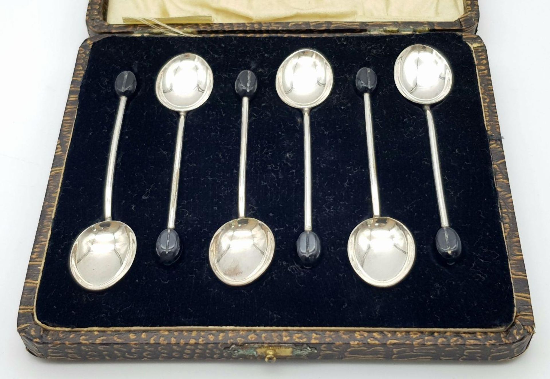 A Vintage Set of Coffee Bean Spoons in Original Fitted Box. - Image 3 of 5