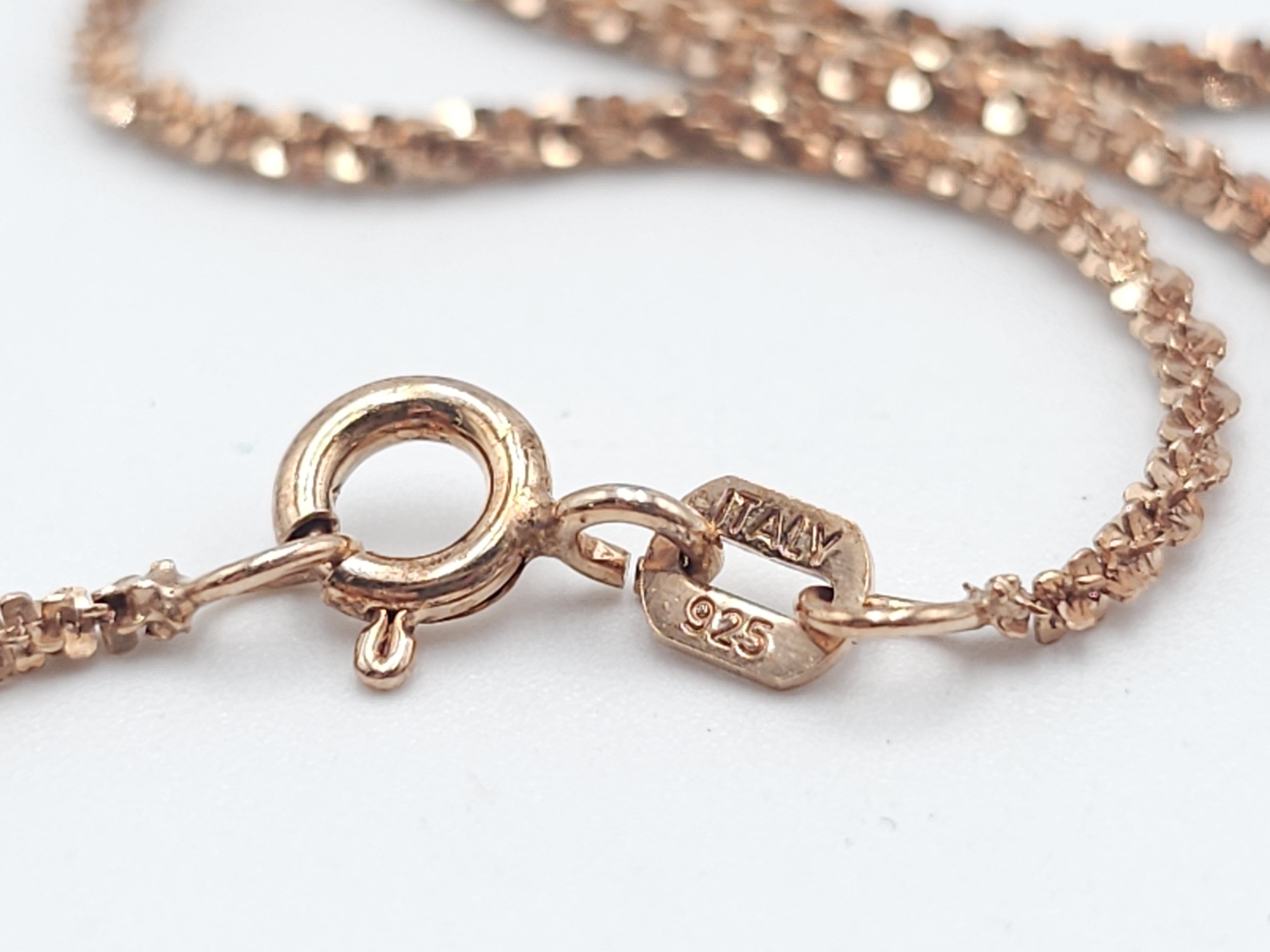 A Parcel of 4 x 60cm Length Unworn Rose Gold-Toned Sterling Silver Chain Necklaces. Comprising 3 x - Bild 12 aus 21