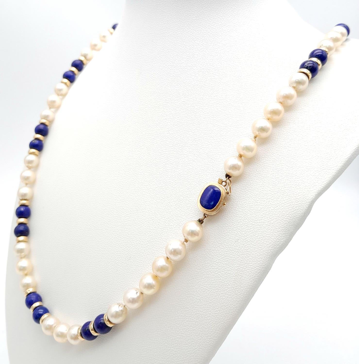 A Lapis and Pearl Necklace with 14K Gold Spacers and Clasp. 68cm - Image 2 of 6