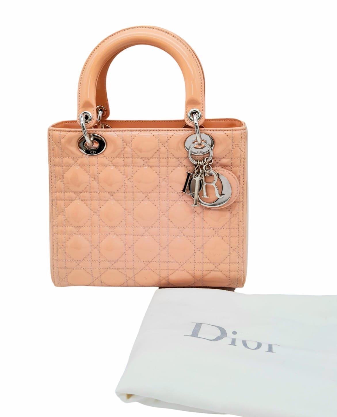 A pink Christian Dior Cannage quilted patent leather Lady Dior Bag. Removable shoulder strap, silver - Image 6 of 9