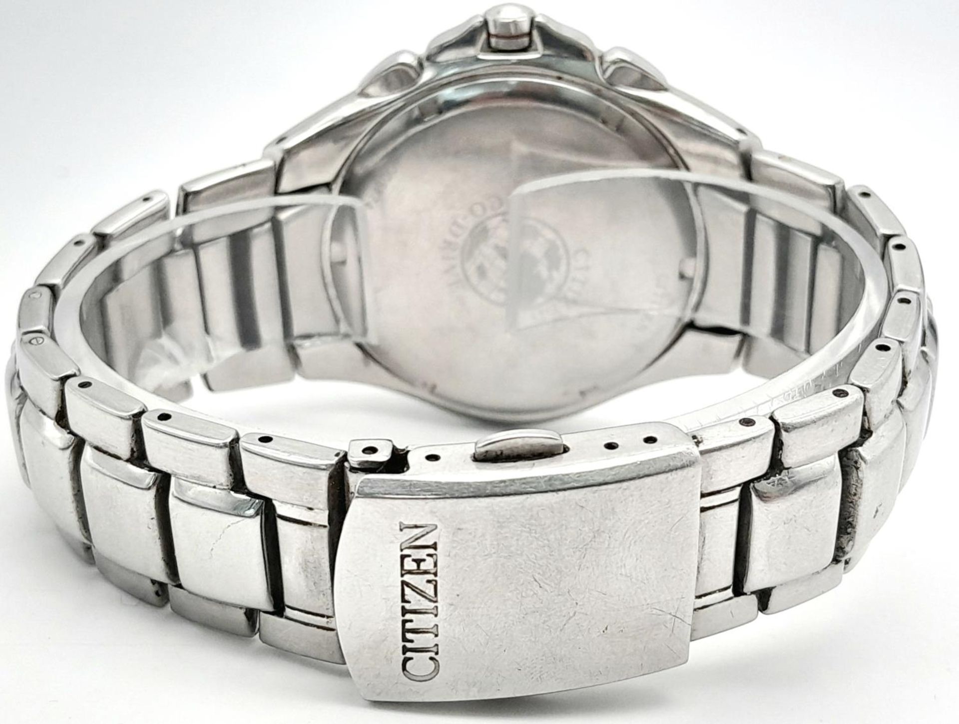 A Citizen Eco Drive Chronograph Gents Watch. Stainless steel bracelet and case - 42mm. Black dial - Bild 4 aus 6