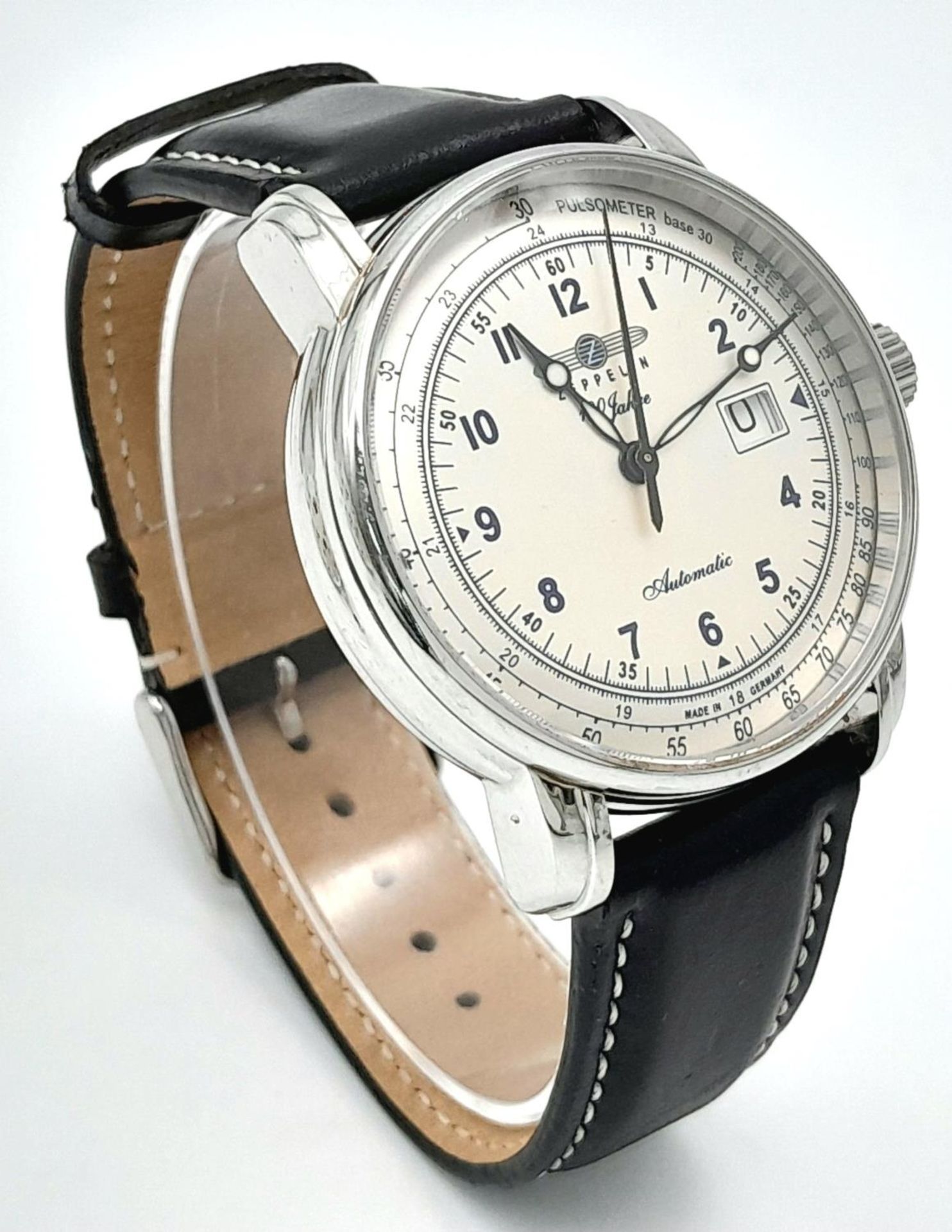 A Zeppelin Automatic Gents Watch. Black leather strap. Stainless steel case - 42mm. White dial - Bild 3 aus 6