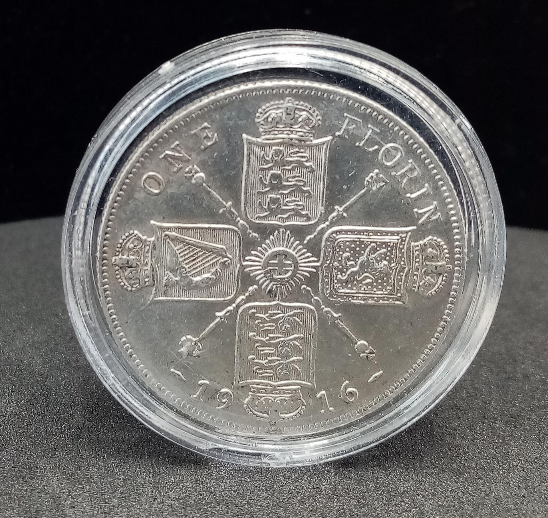 An Uncirculated 1916 Silver George V Coin. - Bild 2 aus 3