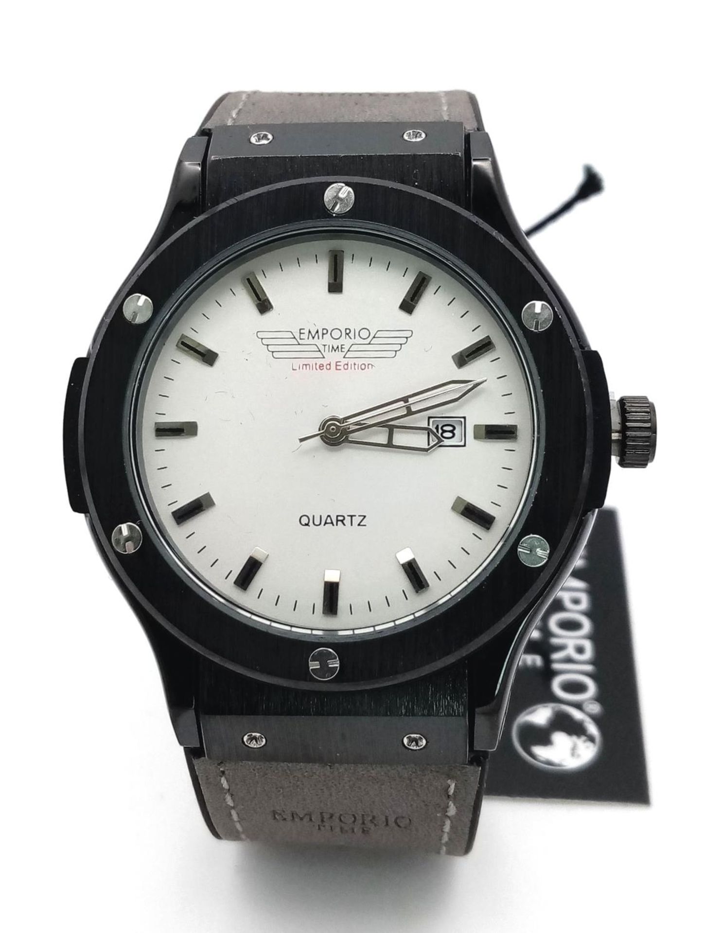 An Emporio Limited Edition Quartz Gents Watch. Grey leather strap. Stainless steel and ceramic - Image 2 of 6