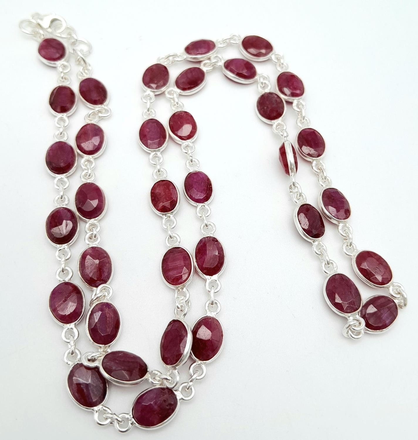 A Ruby Gemstone Long Chain Necklace. Oval cuts set in 925 Silver. 60cm length. Ref: CD-1319 - Image 3 of 5