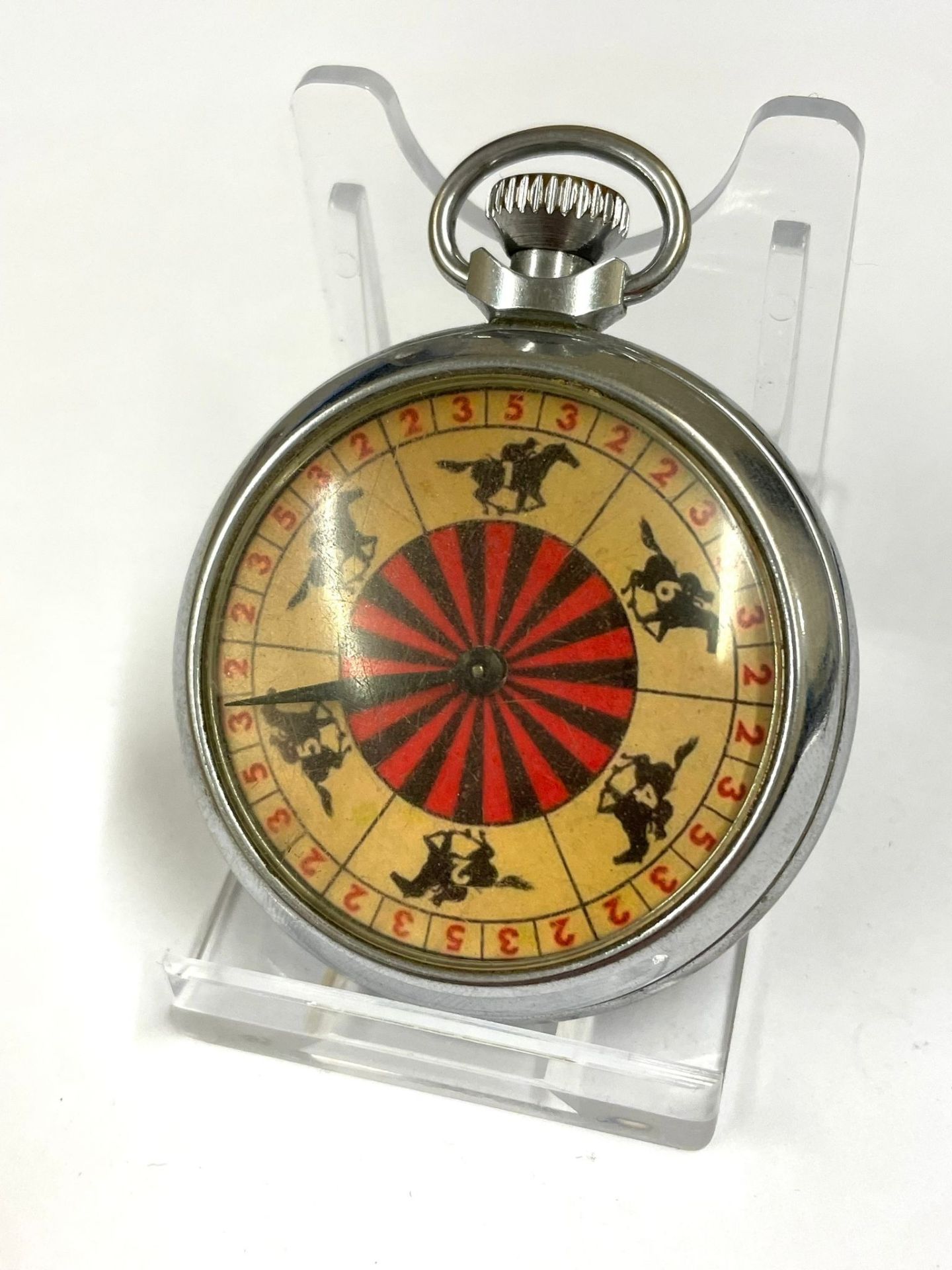 A Vintage gambling spinning horse racing gaming pocket watch. In working order - Image 2 of 2
