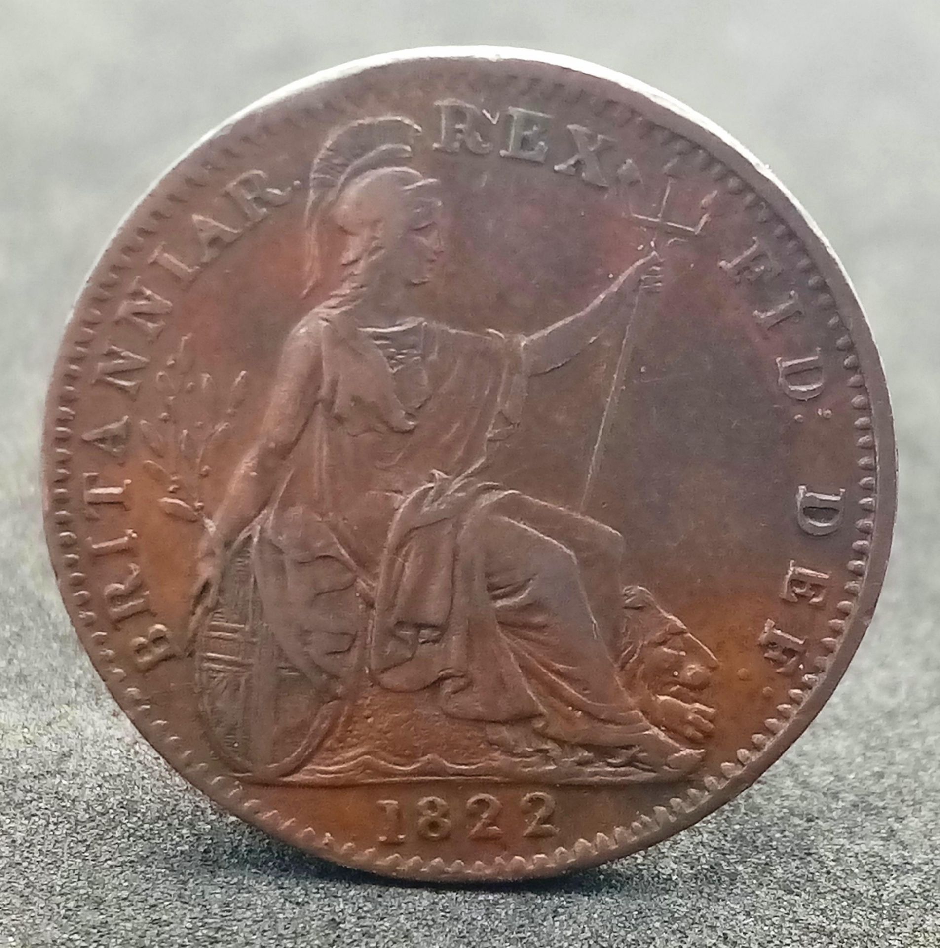 An 1822 George III Farthing. - Bild 2 aus 2