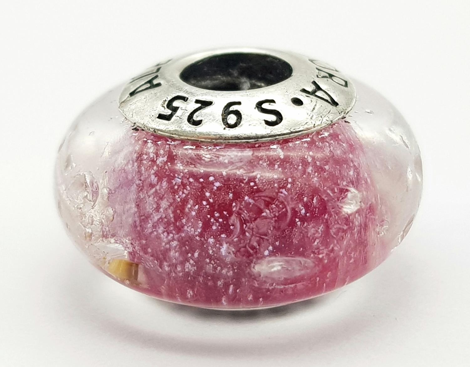 A PANDORA STERLING SILVER MURANO GLASS DISNEY CHARM 3.7G. SC 9087 - Image 2 of 4
