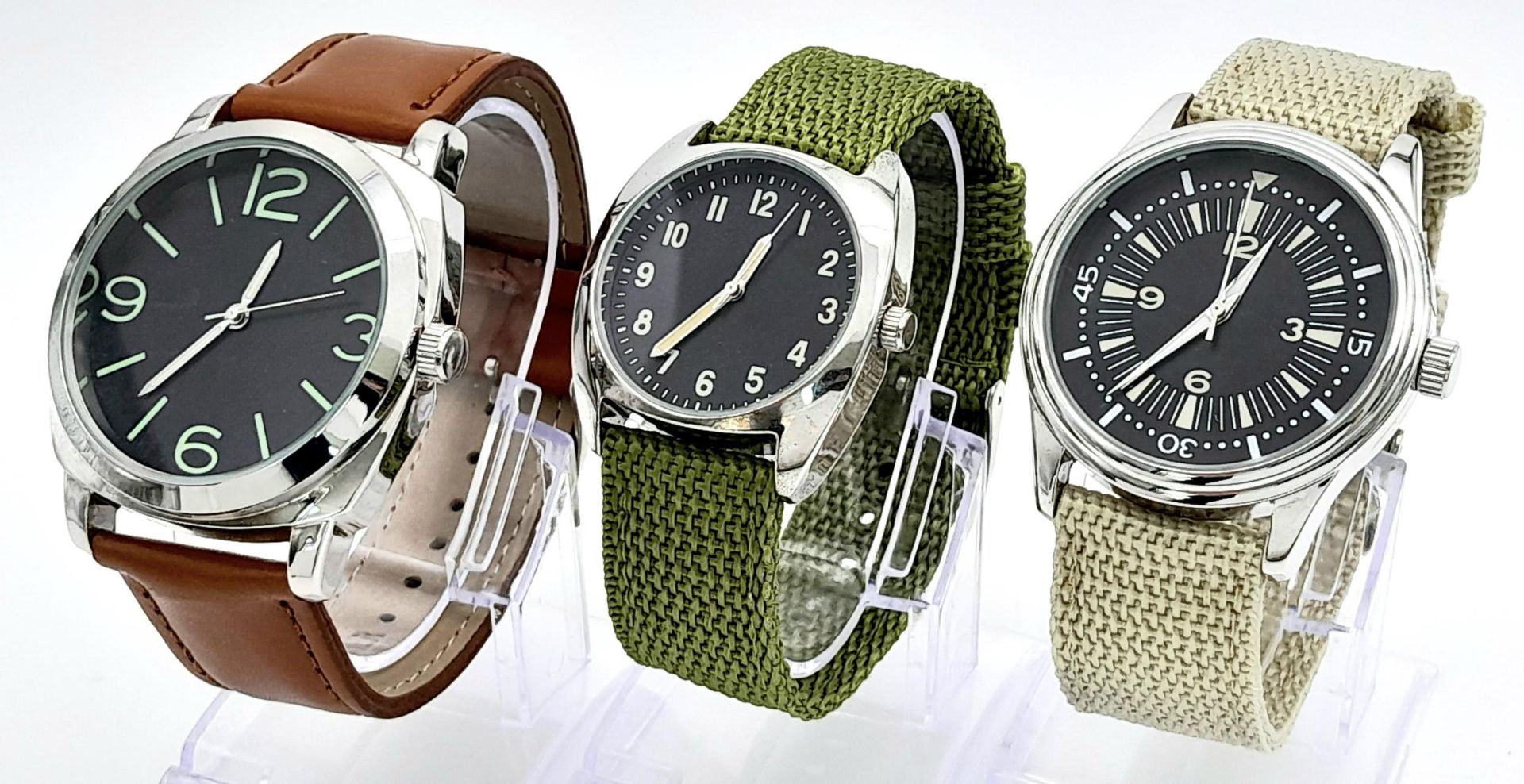 A Parcel of Three Unworn Military Homage Watches Comprising; 1) An Italian Navy Divers Watch-Panerai - Bild 3 aus 6