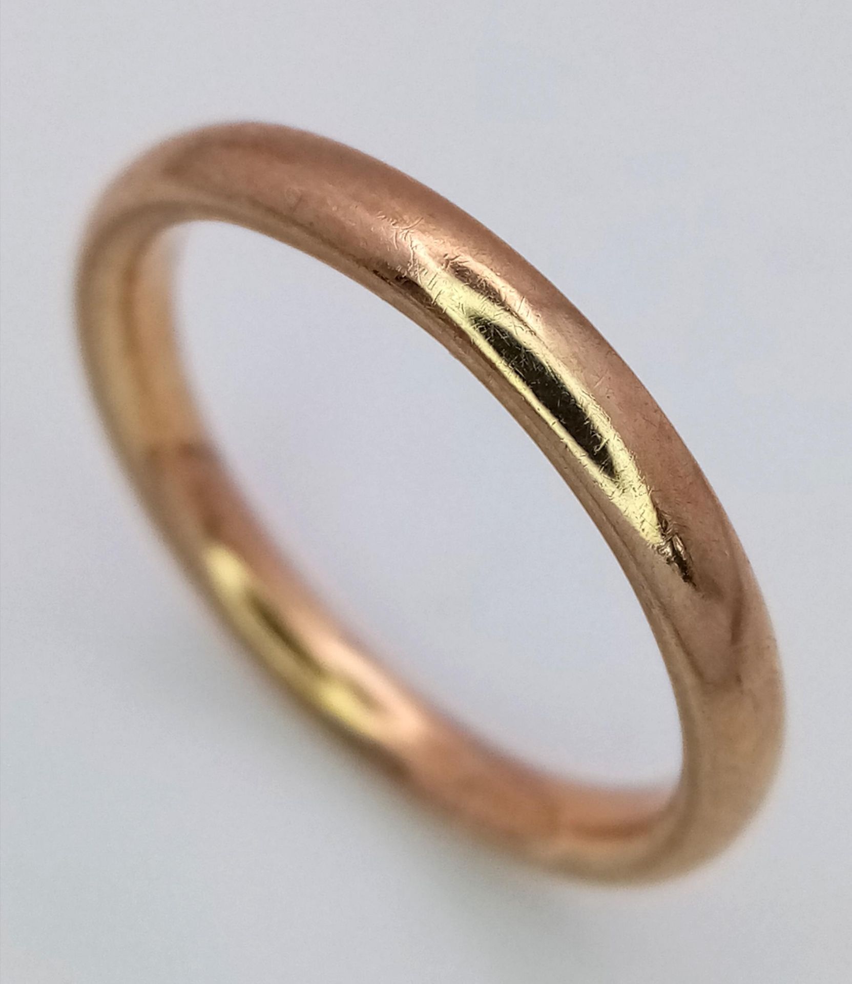 A Classic Vintage 9K Gold Band Ring. Full UK hallmarks. 2mm. Size L. 2.1g - Bild 3 aus 6