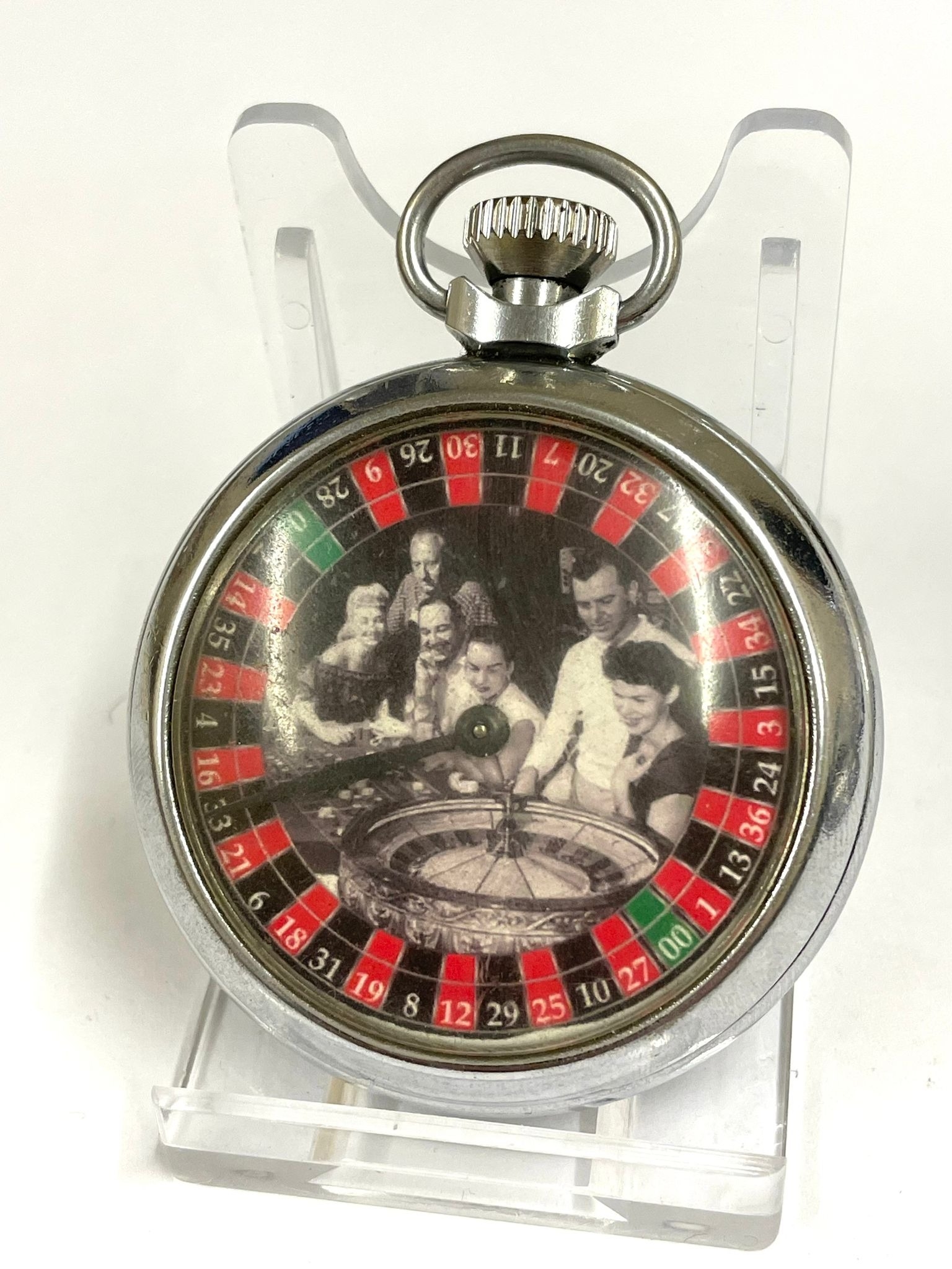 A Vintage roulette spinning gaming pocket watch. In working order. - Image 2 of 2