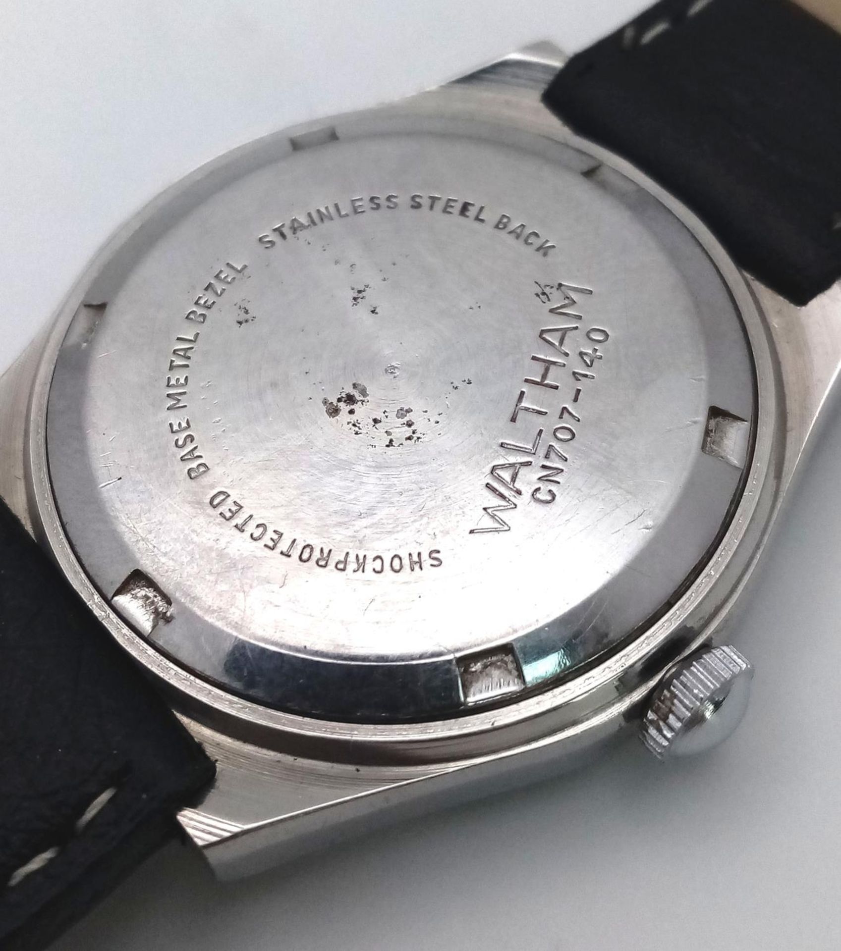 A Vintage Waltham 17 Jewel Automatic Gents Watch. Black leather strap. Stainless steel case - - Bild 6 aus 6