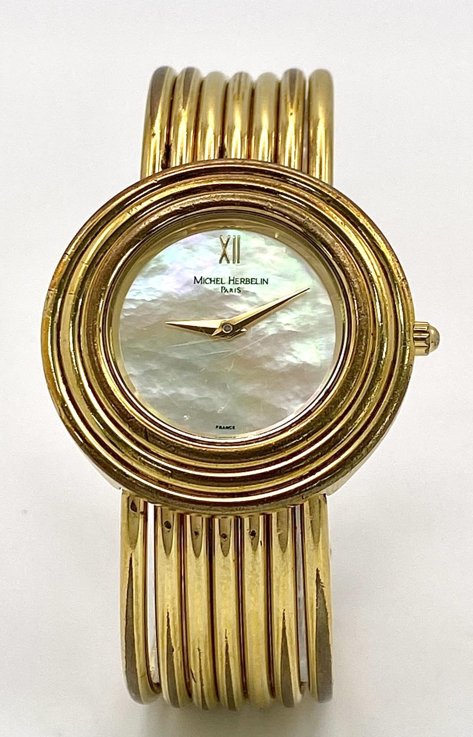 A Michel Herbelin Gold Plated Quartz Ladies Watch. Circular case diameter - 32mm. Mother of pearl - Bild 3 aus 6