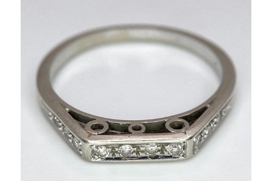 A 9K Gold and Diamond Portuguese Hallmarked Ring. Size K. 2g. Ref: 630001L - Bild 4 aus 6