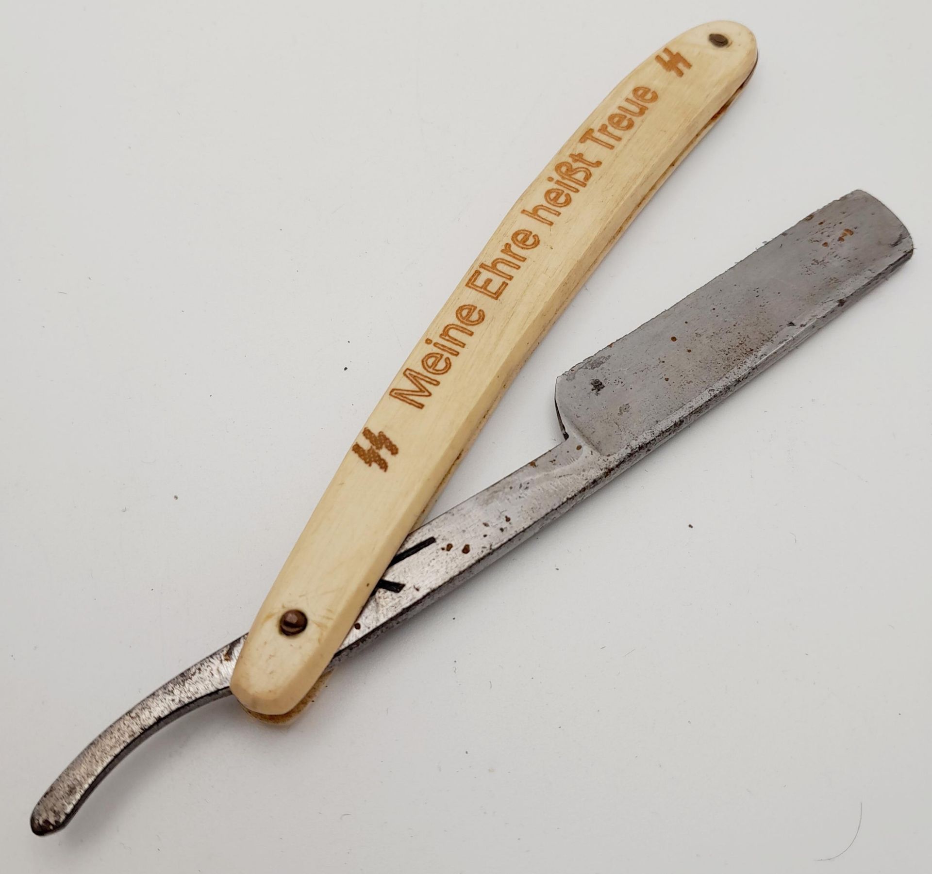 3rd Reich Period Waffen SS Etched Cut Throat Razor.