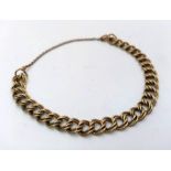 A Vintage 9K Yellow Gold Bracelet. 12g weight. 19cm.