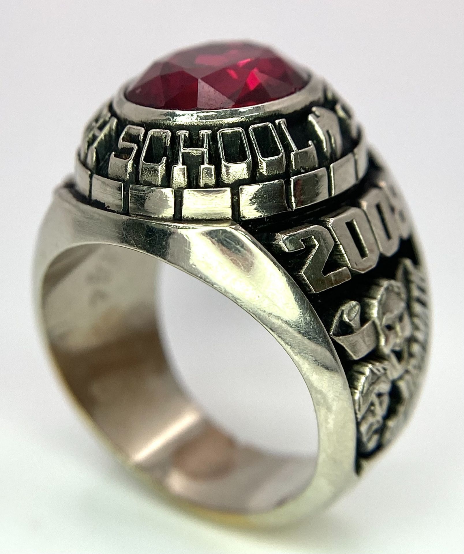 A 10K White Gold and Ruby Gents High School Ring. Size P 1/2. 18g total weight. Ref: 17043 - Image 6 of 9