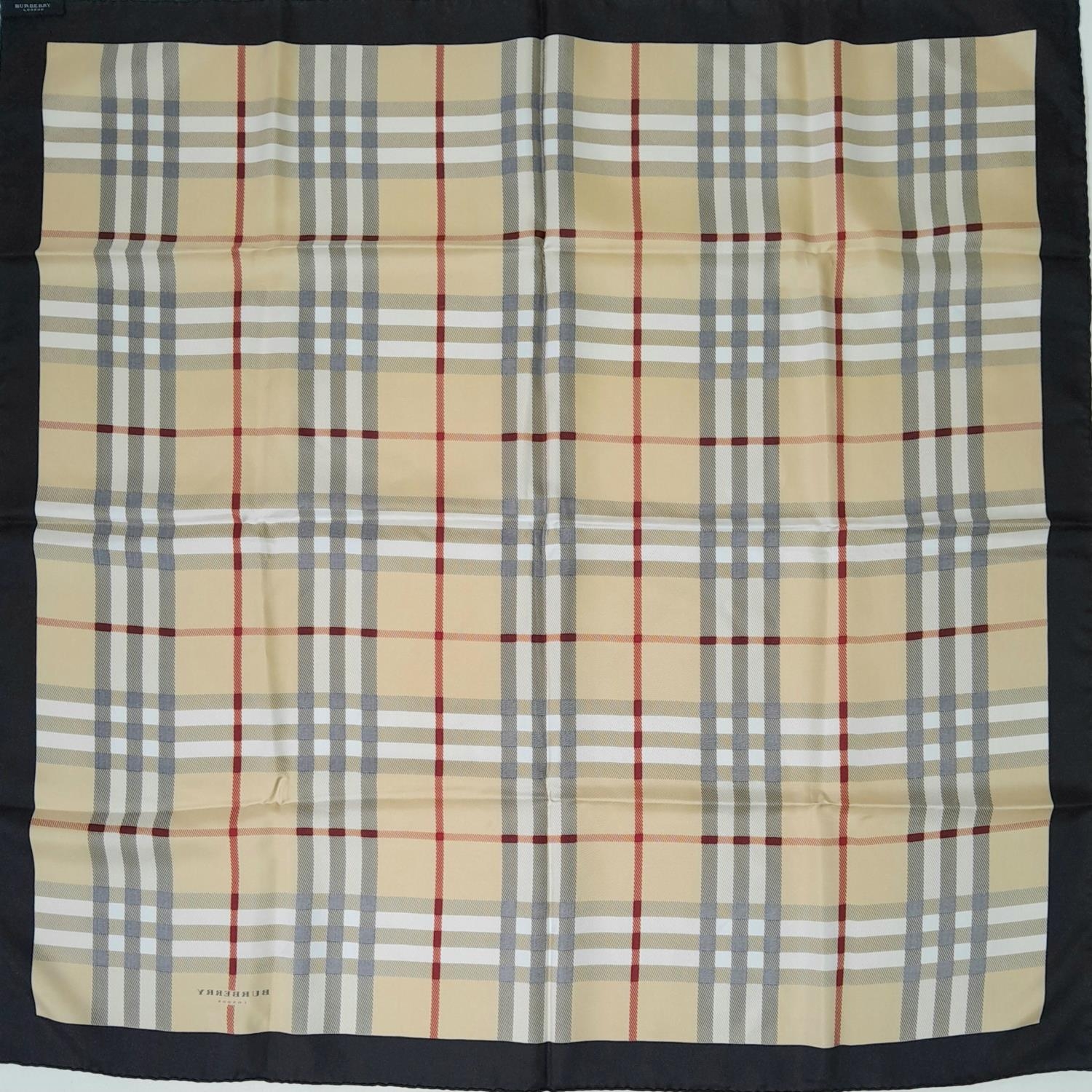 A Burberry Nova Check Scarf. 100% silk, made in Italy. Approximately 90cm x 90cm. Please see - Image 4 of 7