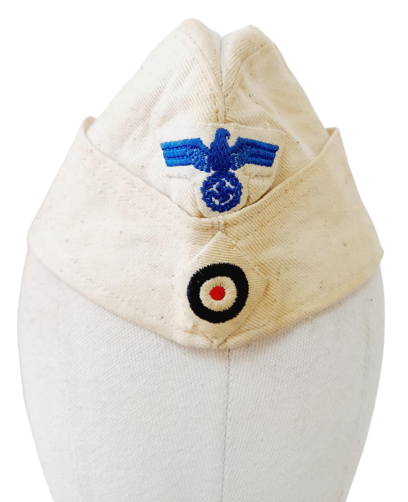 WW2 German Kriegsmarine Enlisted Mans/Nco’s White Overseas Summer Cap. Makers Marked: Kempel &