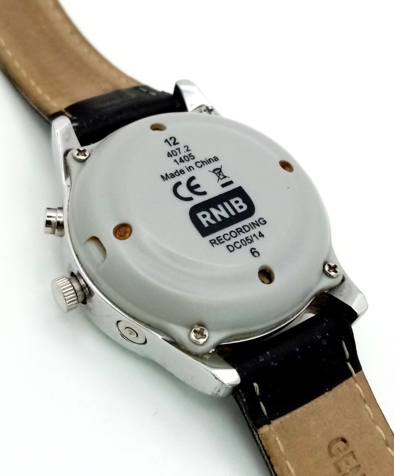 A Very Interesting and Scarce Vintage Lifemax Atomic Talking Watch with Radio Signal Updated Timing. - Image 2 of 5