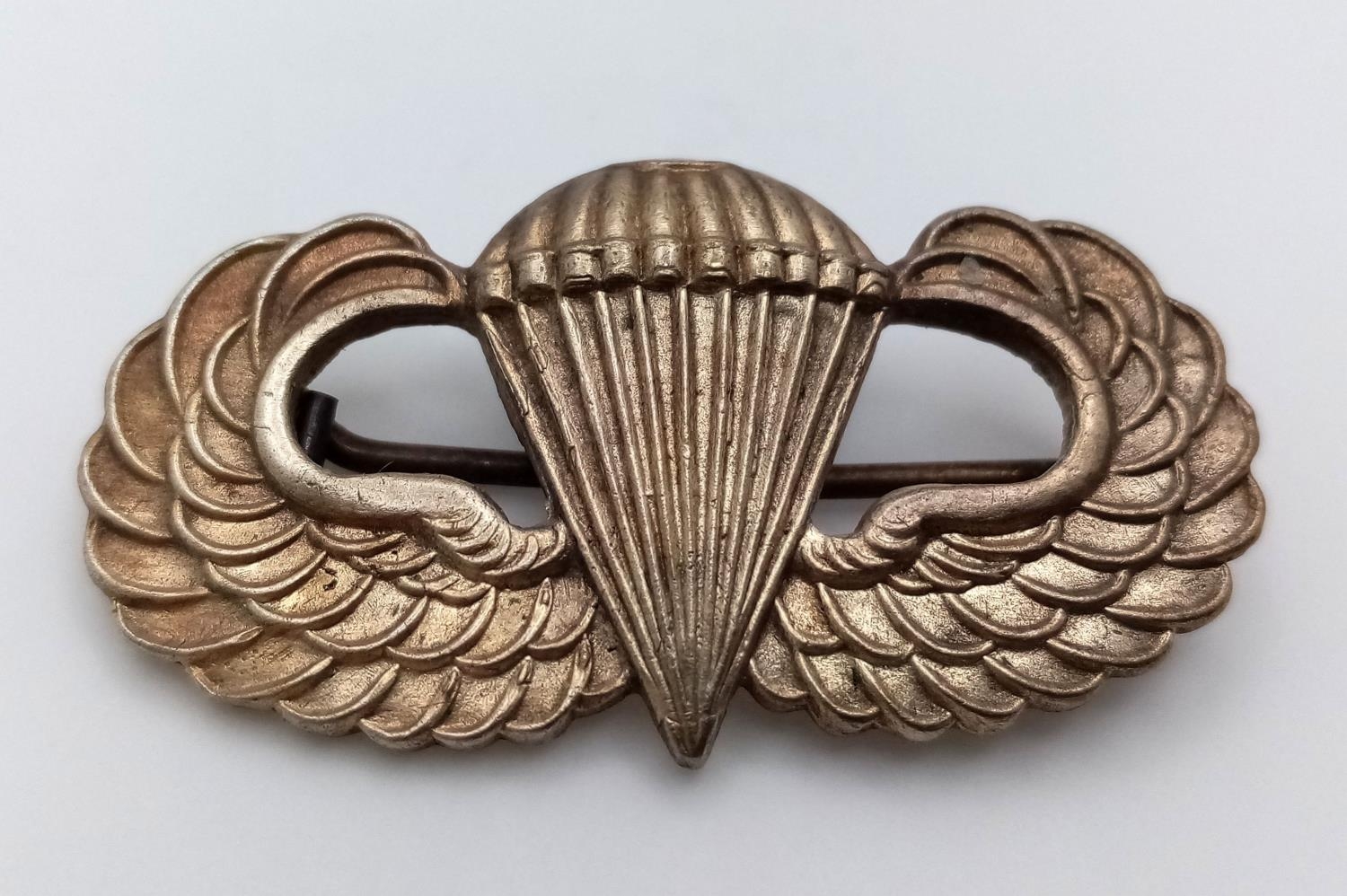 WW2 US Paratroopers Wings Made By Gaunt, London.