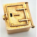 A 9K YELLOW GOLD SAFE CHARM THAT OPENS. 1.5cm length, 3.2g weight. Ref: SC 8005