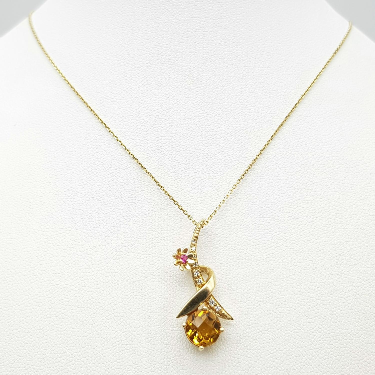 A 14K YELLOW GOLD CITRINE & DIAMOND CROSSOVER PENDANT ON CHAIN 4.7G , 41cm chain length , 27mm x