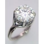 A 4ct Moissanite, 925 Silver Ring. Size T. Comes with a GRA certificate.