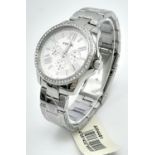 A Fossil Quartz Gents Watch. Stainless steel bracelet and case - 41mm. White dial with three sub