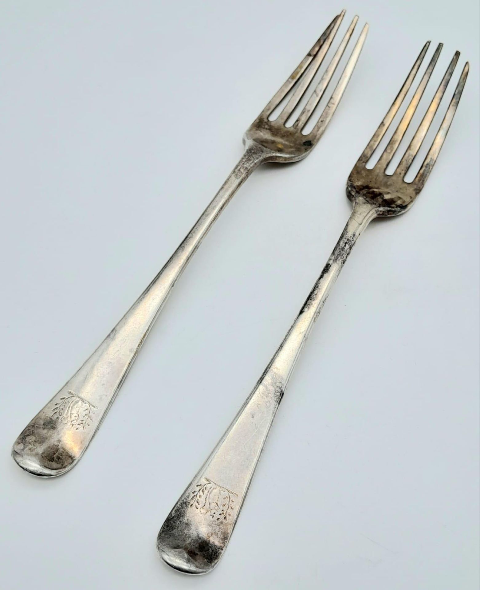 2X Georgian antique sterling silver forks. Full hallmarks London, 1794. Total weight 130.1G. Total - Image 2 of 5