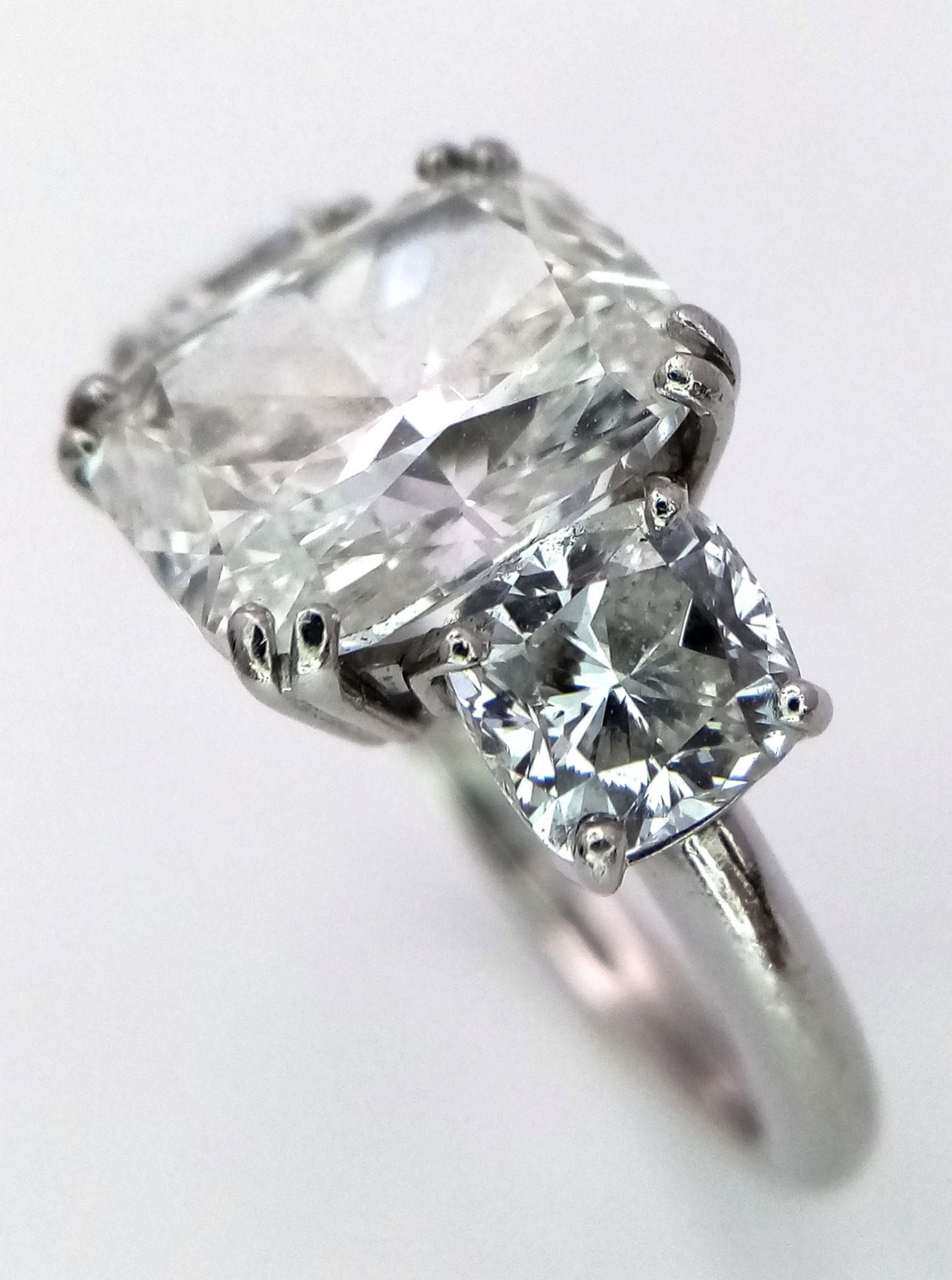 A Breathtaking 4.01ct GIA Certified Diamond Ring. A brilliant cushion cut 4.01ct central diamond - Image 12 of 22