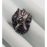 A STERLING SILVER (TESTED AS) DRAGONS HEAD RING 17.4G SIZE P 1/2. SC 9084