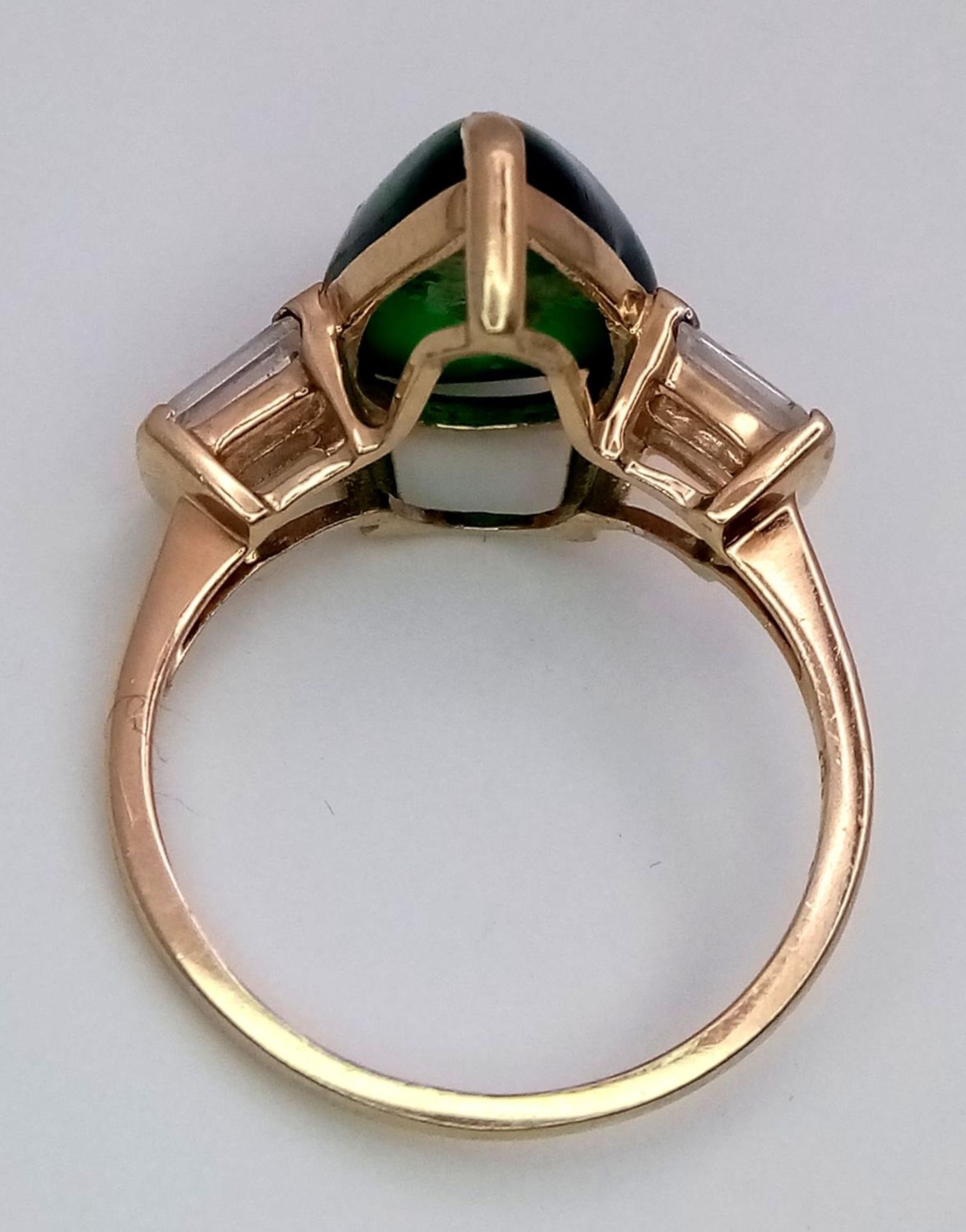 A 9K Yellow Gold Emerald with White Stone Shoulders Ring. Size J/K, 2.9g total weight. - Image 4 of 5