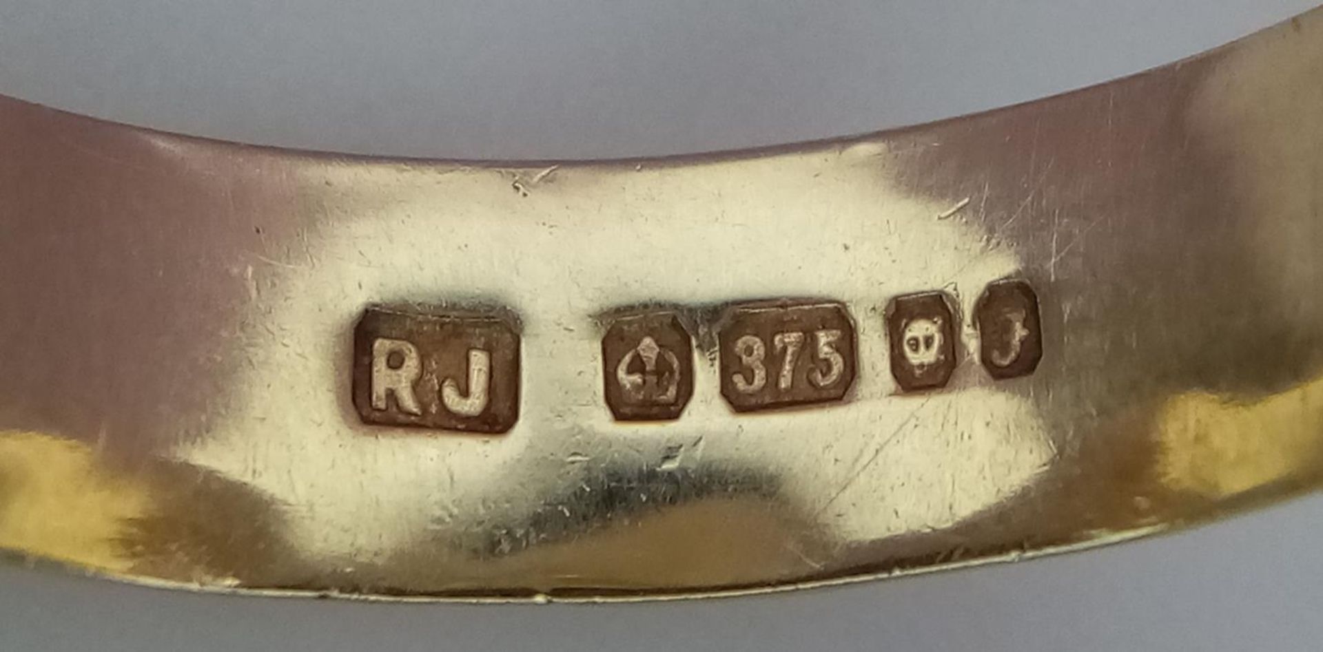 A 9ct Yellow Gold Patterned Band Ring, size M, 2.1g total weight. ref: 1518I - Bild 5 aus 5