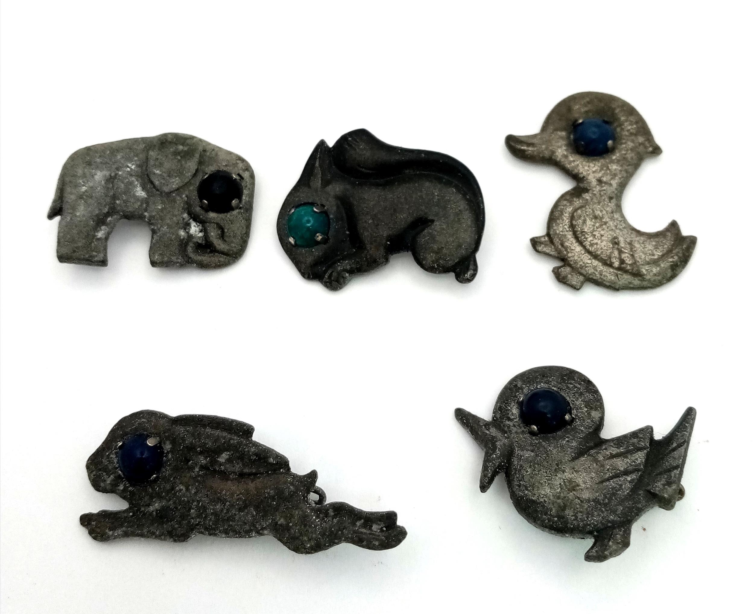 5 x WW2 German Winterhilf Fund Raising Animal Badges.