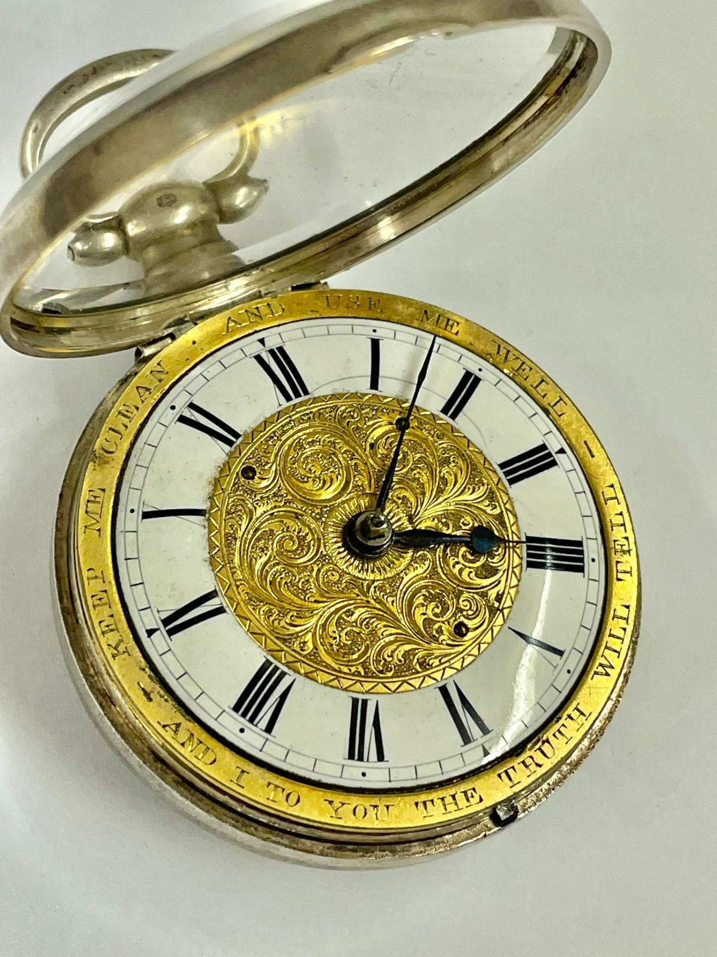 An Antique silver verge fusee pocket watch, as found. - Bild 2 aus 4