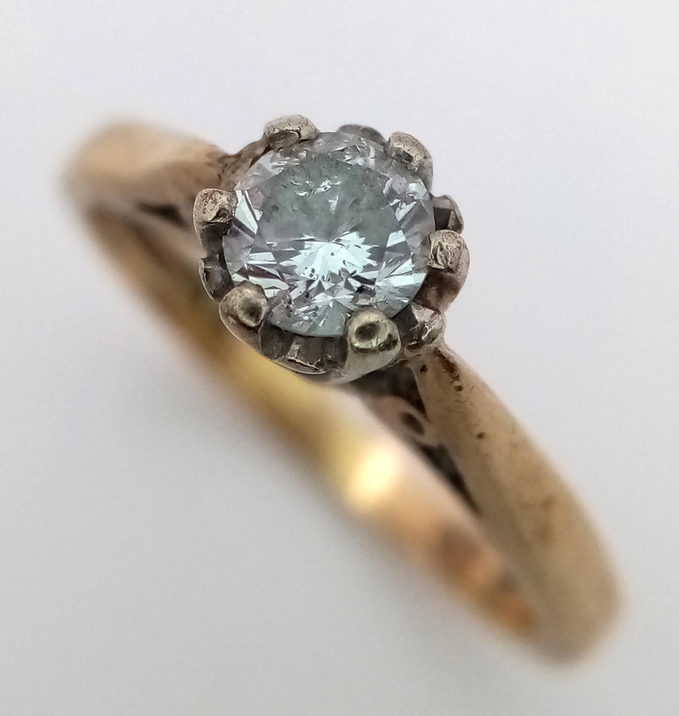 A 9K Yellow Gold Diamond Solitaire Ring. 0.25ct diamond. Size J. 2g total weight. - Image 3 of 6