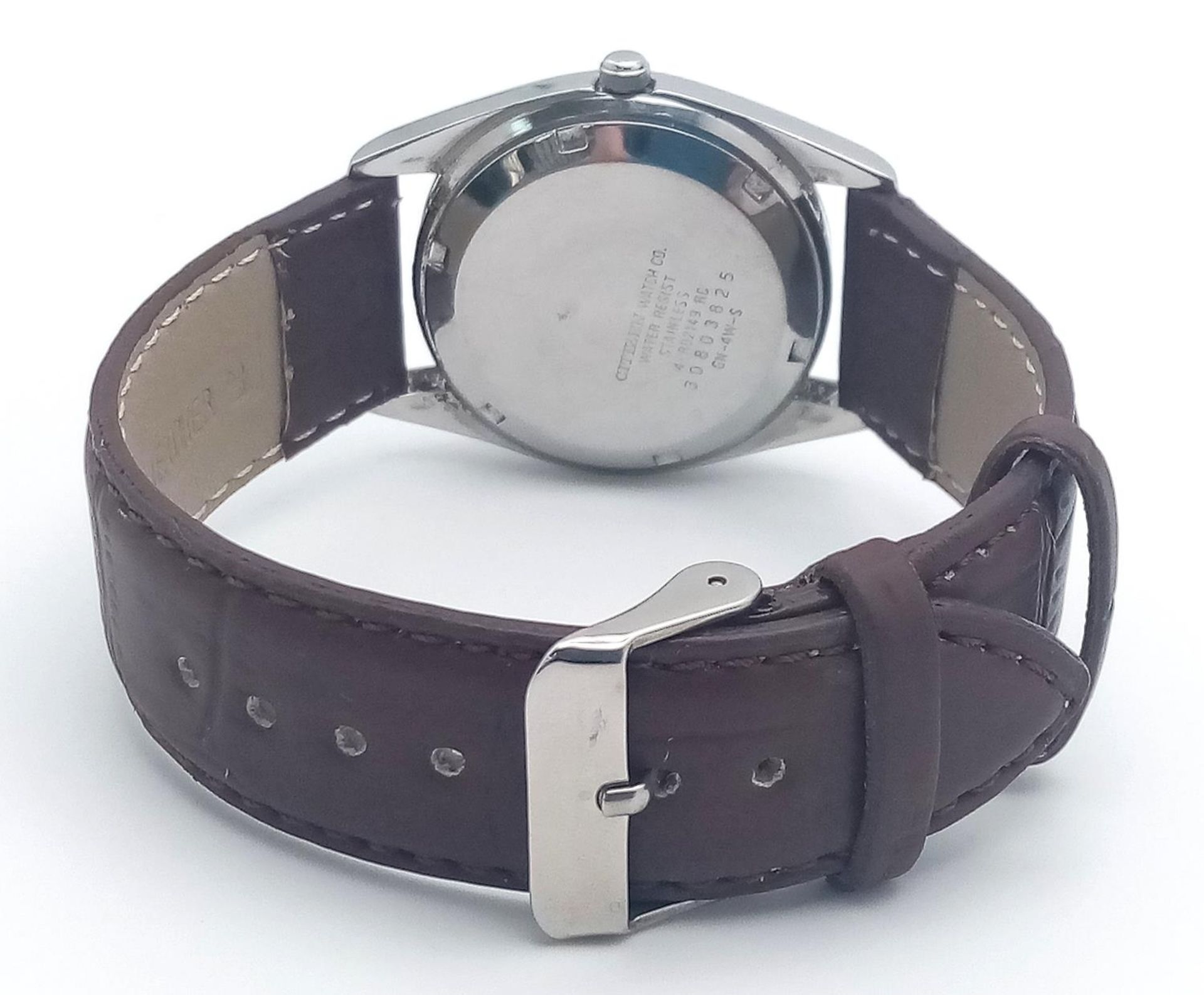 A Citizen 21 Jewel Automatic Gents Watch. Brown leather strap. Stainless steel case - 36mm. Black - Bild 4 aus 5