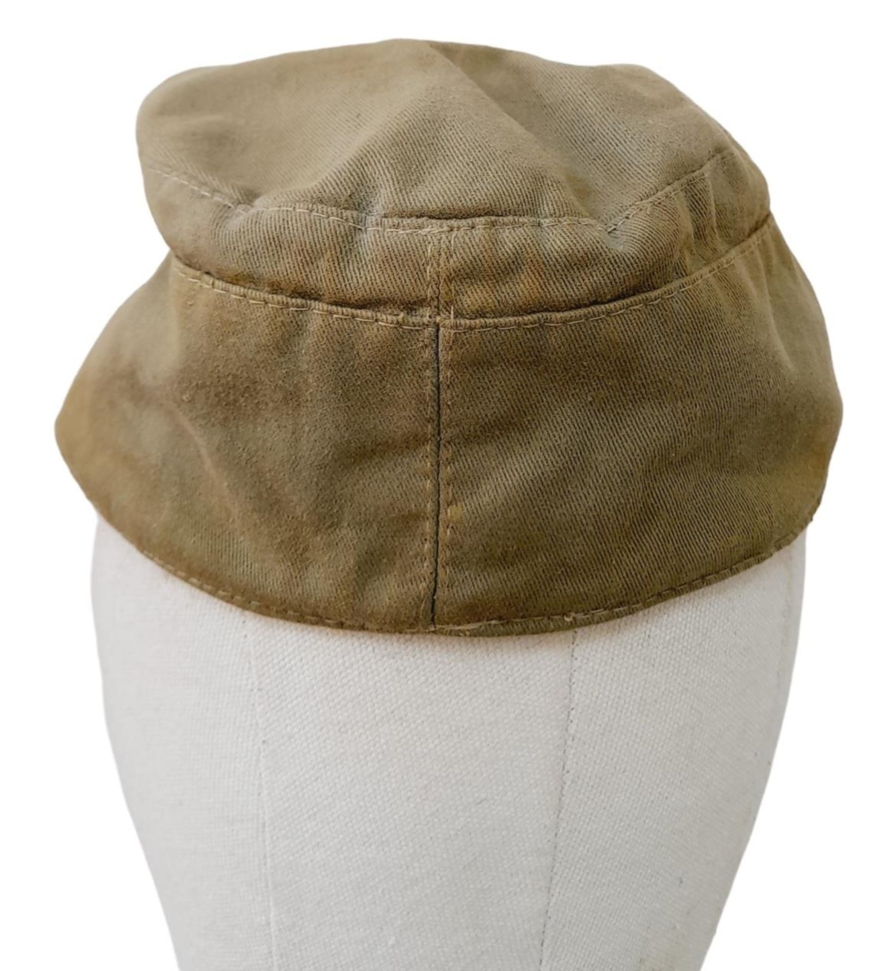 In Country Made Lightweight Africa Corps Artillery Cap. (No Vents) This is a typical example of a - Bild 3 aus 6