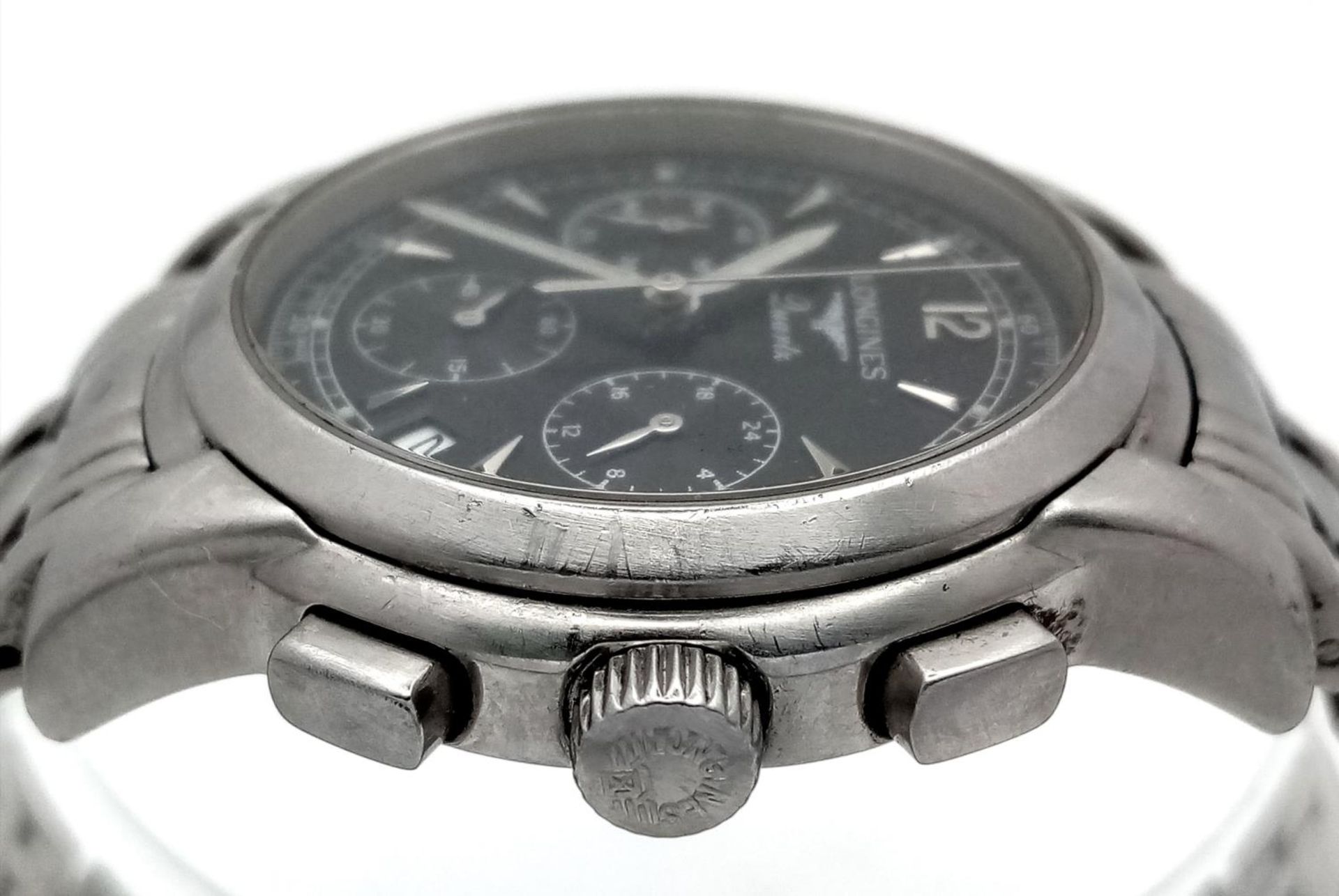 A Longine Quartz Chronograph Gents Watch. Stainless steel bracelet and case - 39mm. Black dial - Image 5 of 9